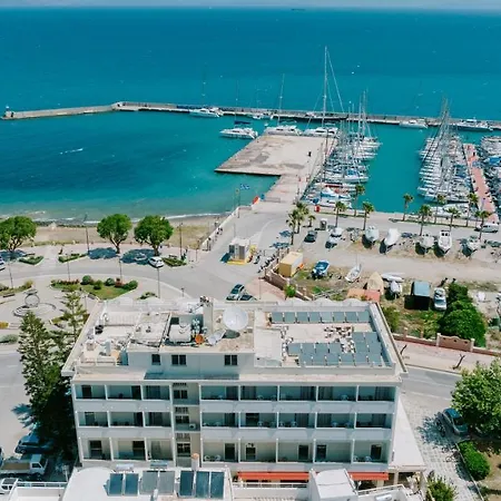 Zephyros Hotell