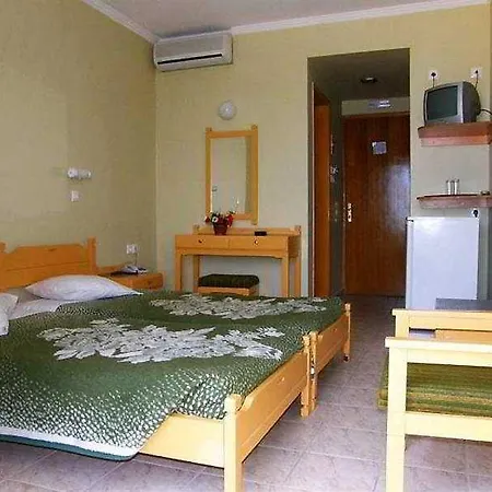 Zephyros Hotell 3*