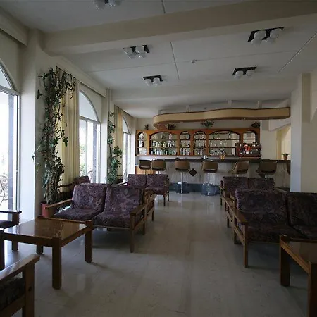 Zephyros Hotell