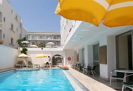 Zephyros Hotell