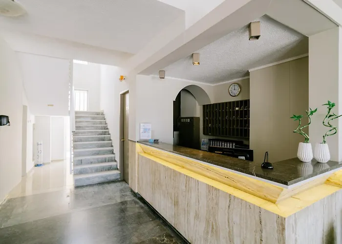 Zephyros Готель 3*