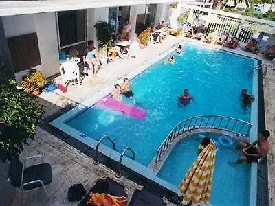 Zephyros Готель 3*