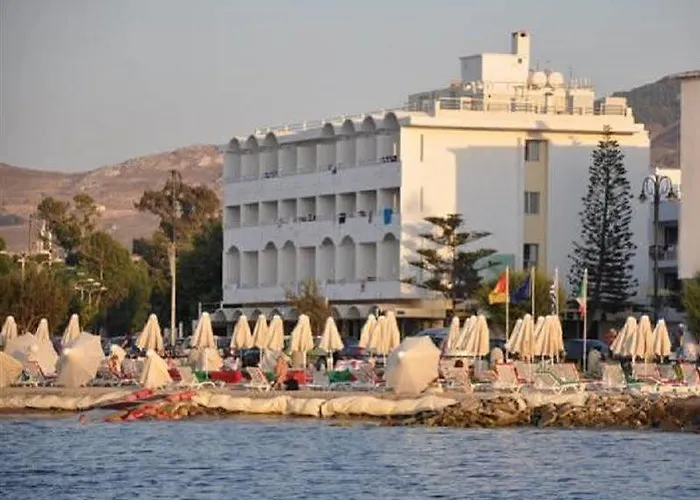 Готель Zephyros